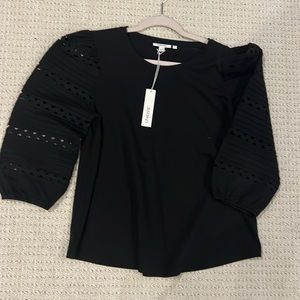 Chicos knit pull over top, size 2 (L) NWT Black